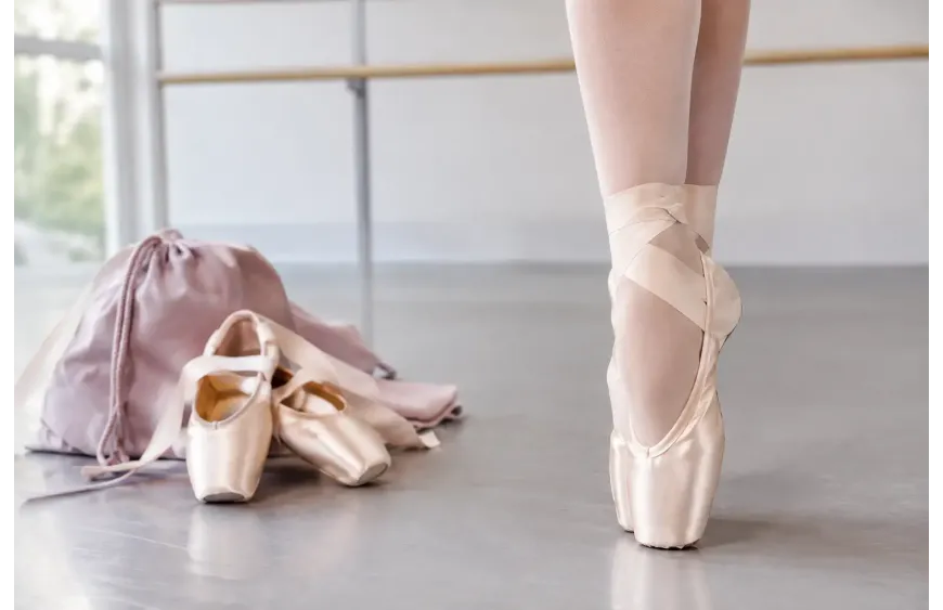 Pointe Shoes: Fit, Timing, and Safe Progress